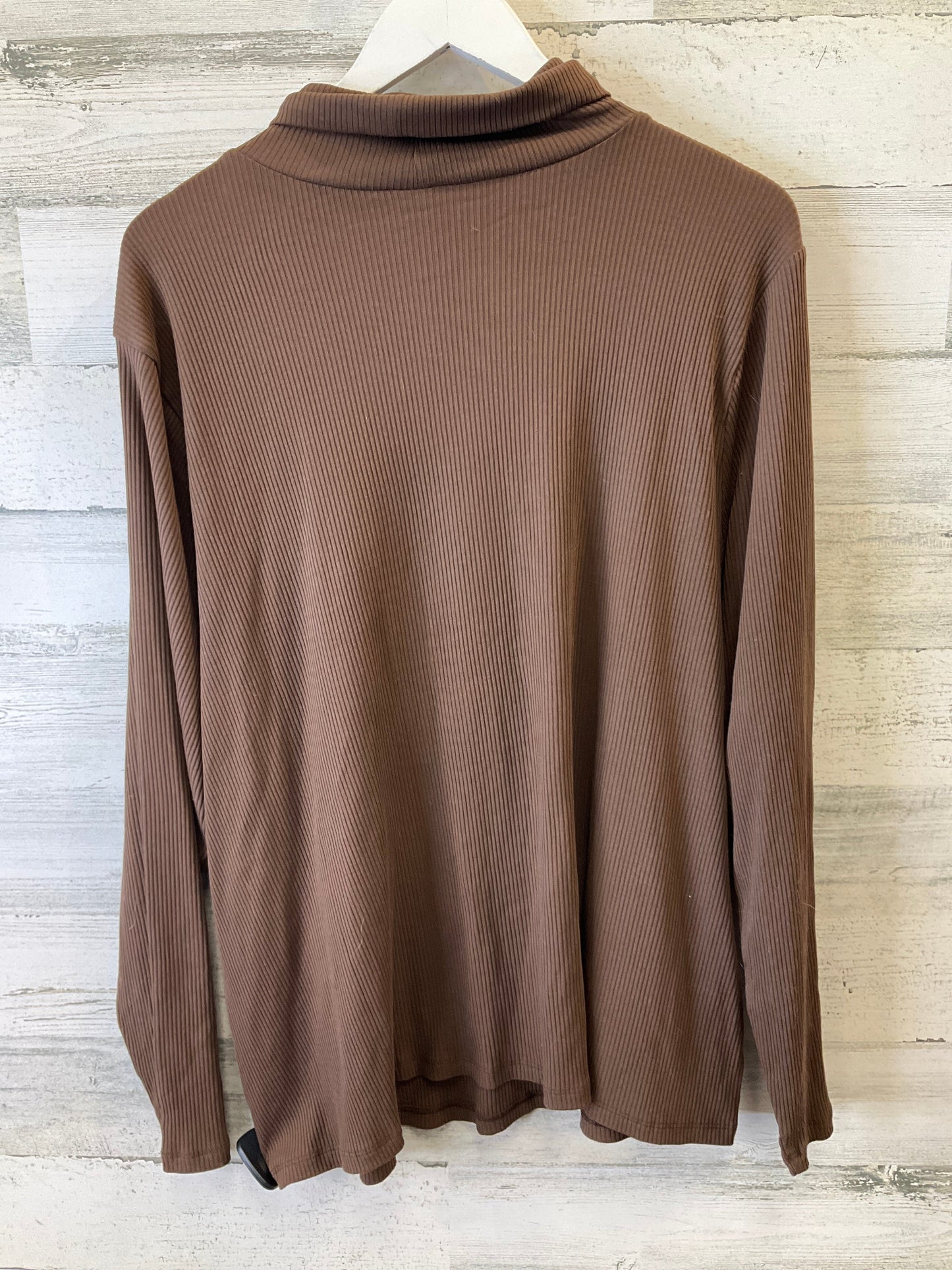 Top Long Sleeve By Old Navy In Brown, Size: 4x