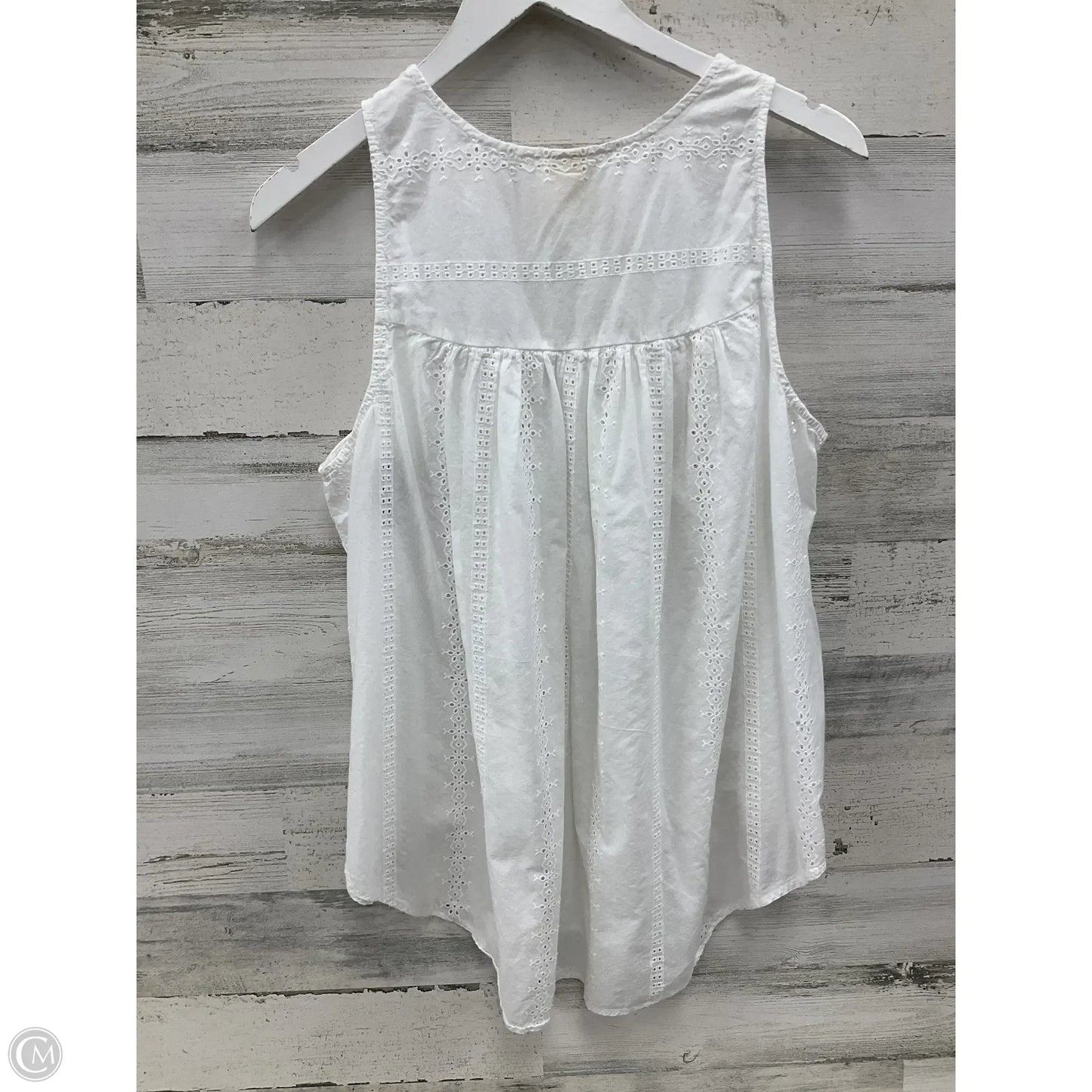 Top Sleeveless By Faded Glory In White, Size: Xl