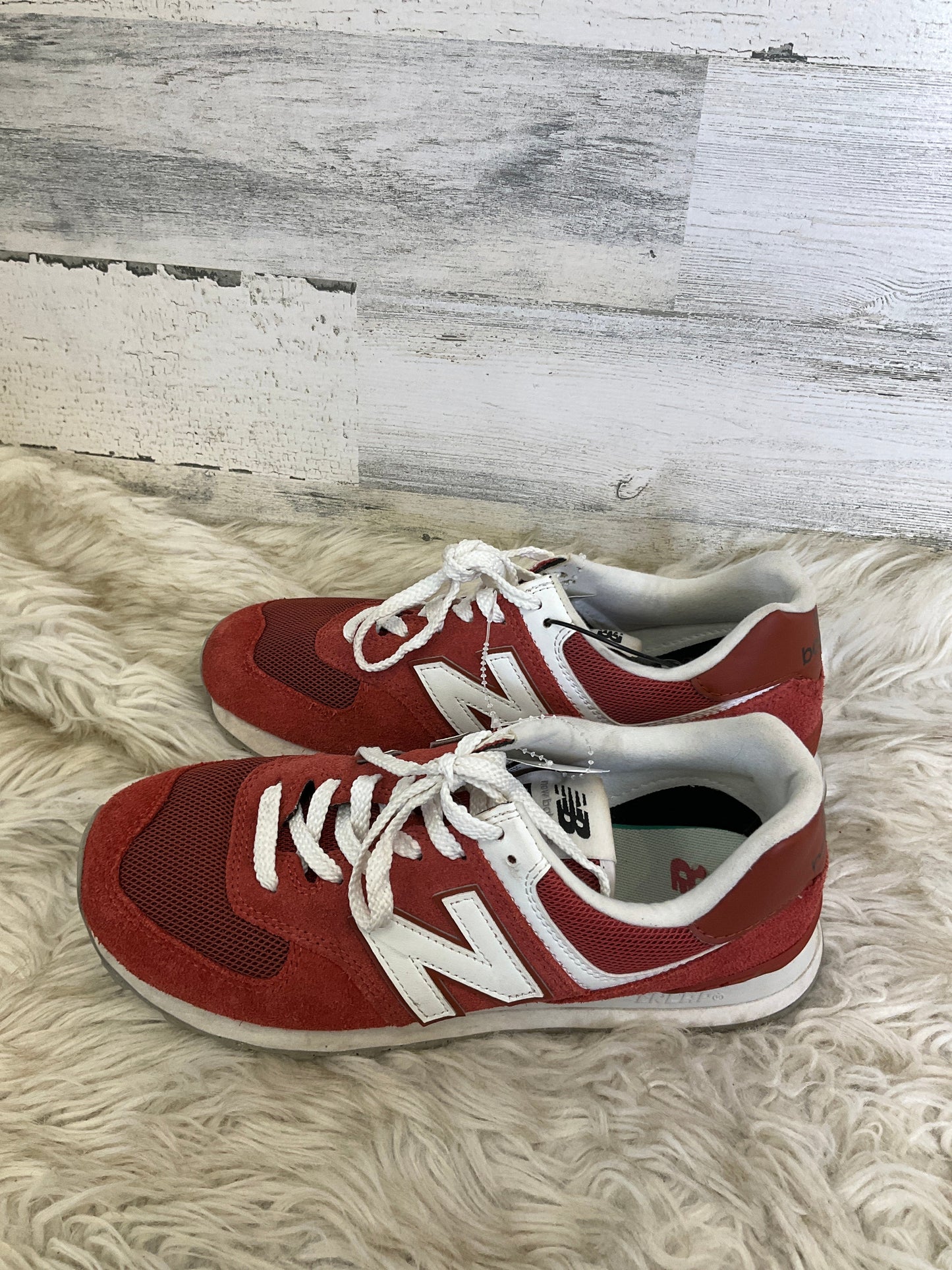 Shoes Athletic By New Balance In Red, Size: 7.5