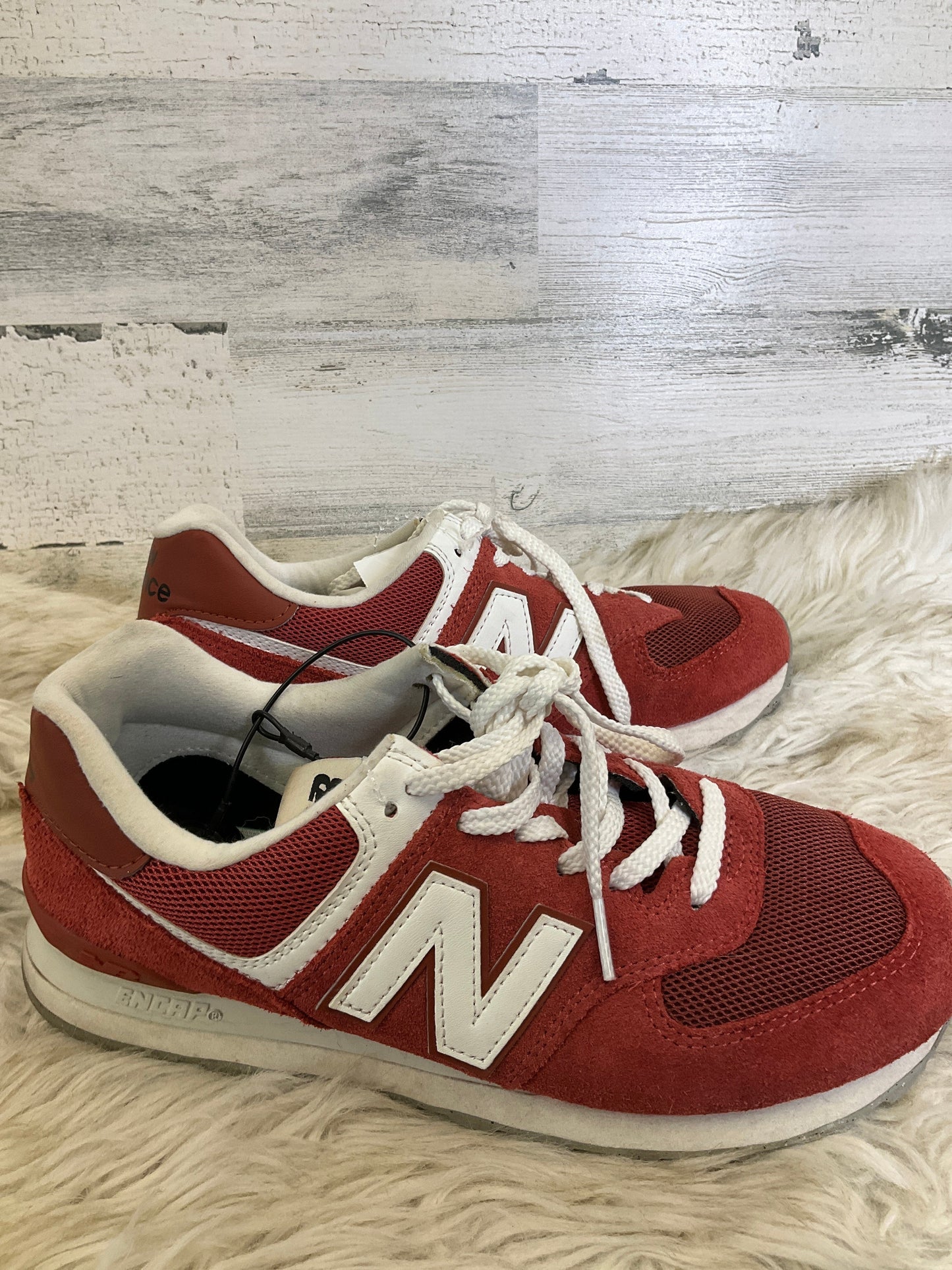 Shoes Athletic By New Balance In Red, Size: 7.5