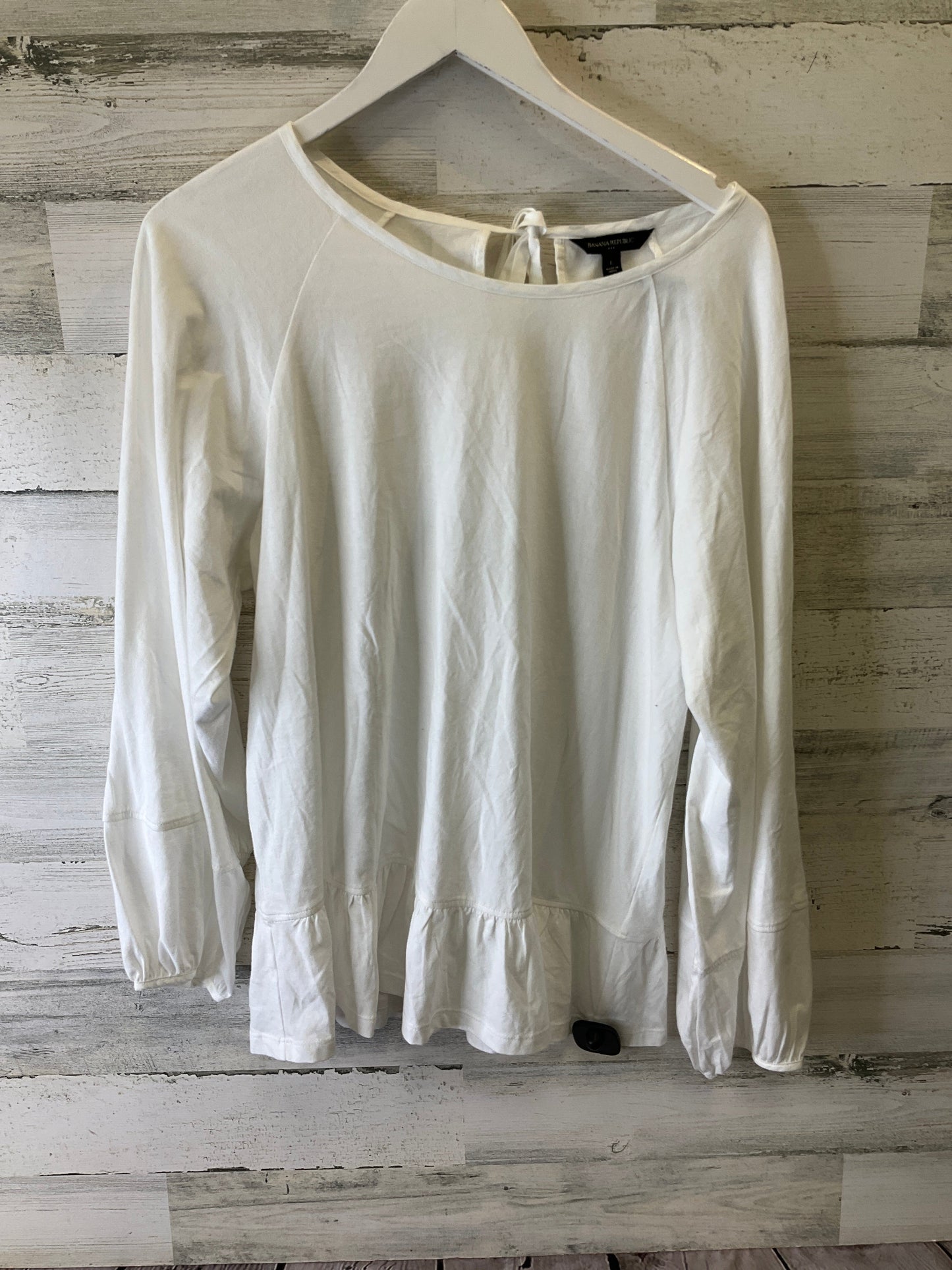 Top Long Sleeve By Banana Republic In White, Size: L