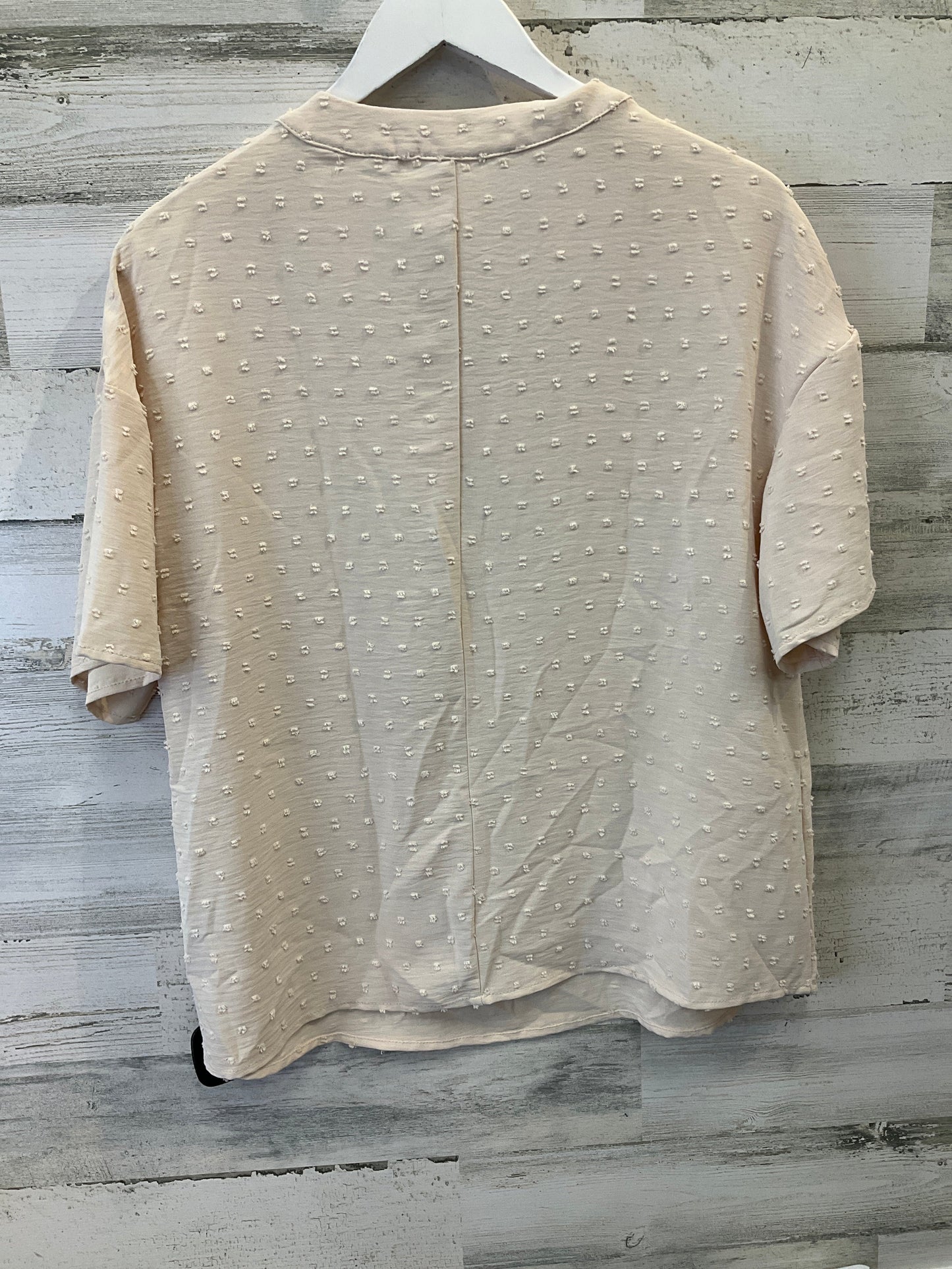 Top Short Sleeve By Shein In Cream, Size: L