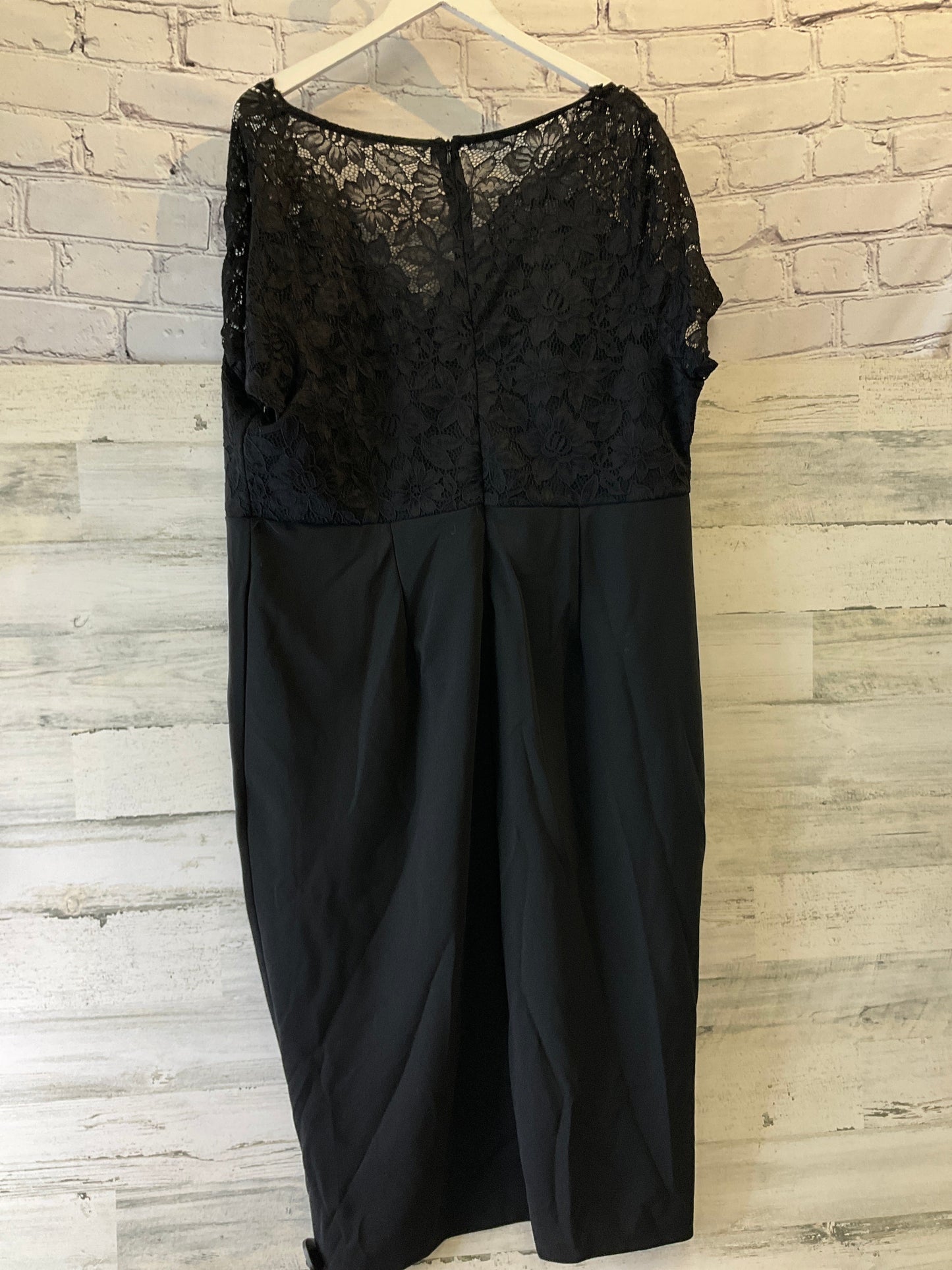 Dress Casual Midi By Shein In Black, Size: 4x