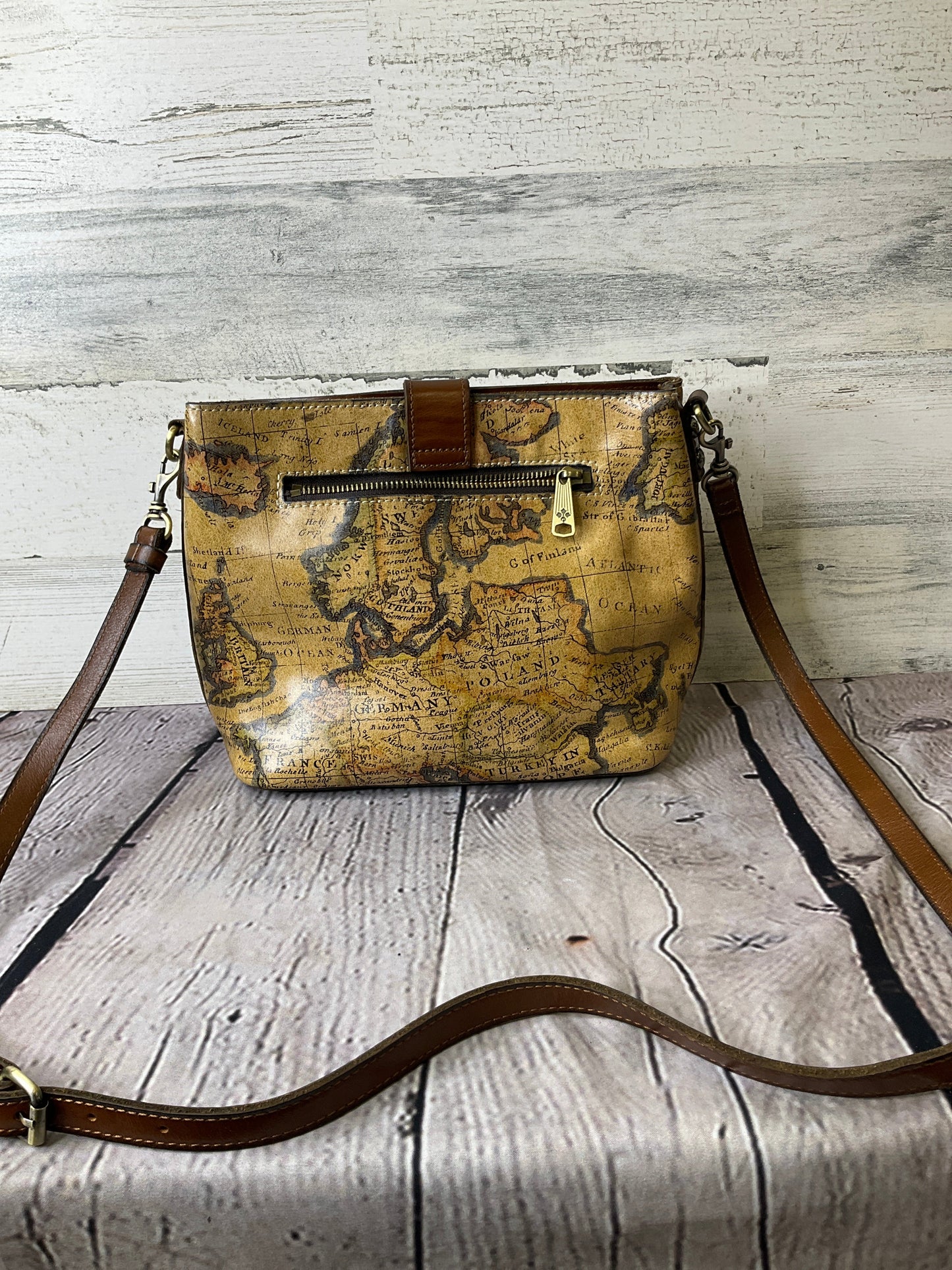 Crossbody Designer By Patricia Nash, Size: Medium