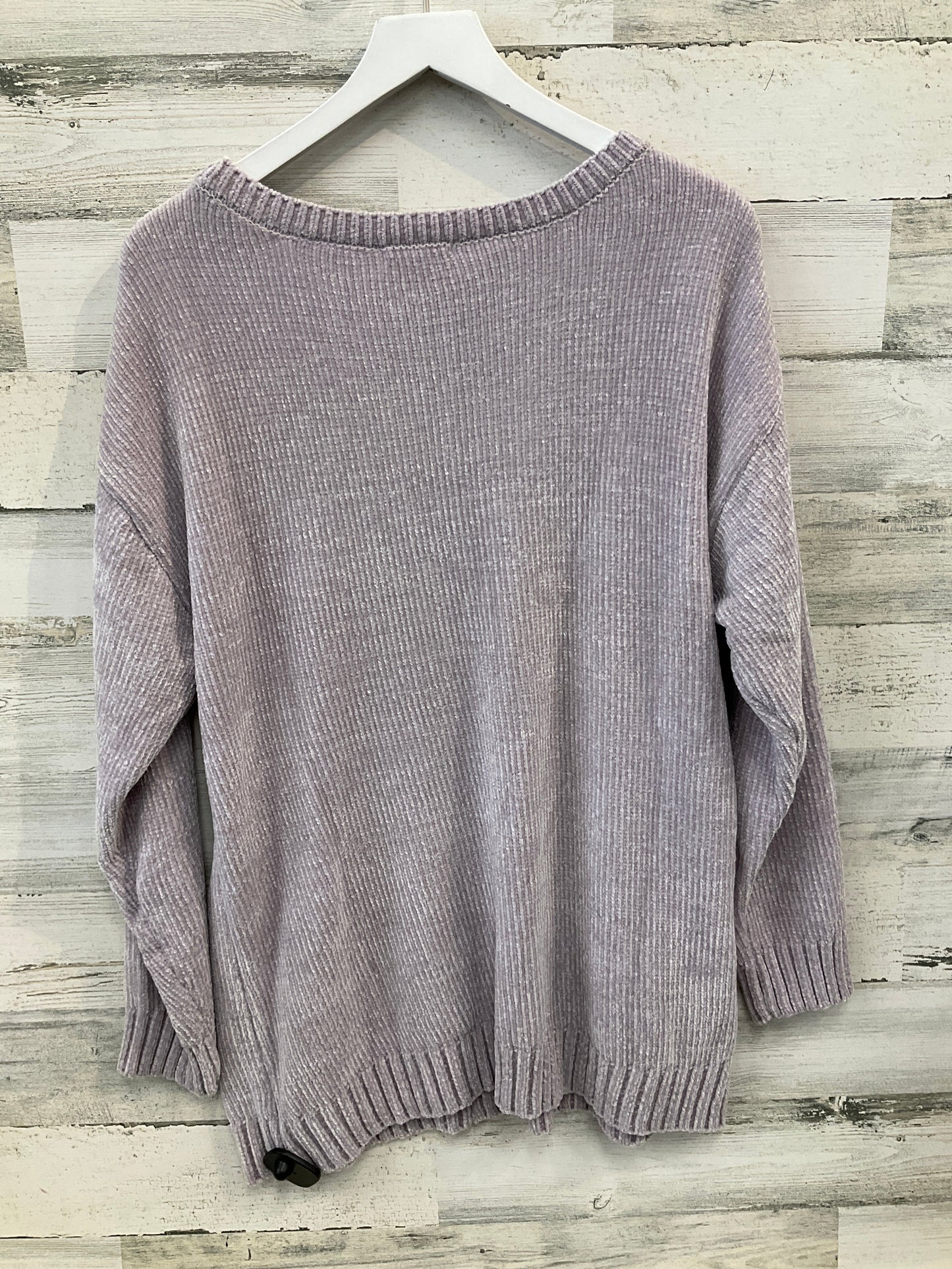 Top Long Sleeve By Maurices In Purple, Size: L