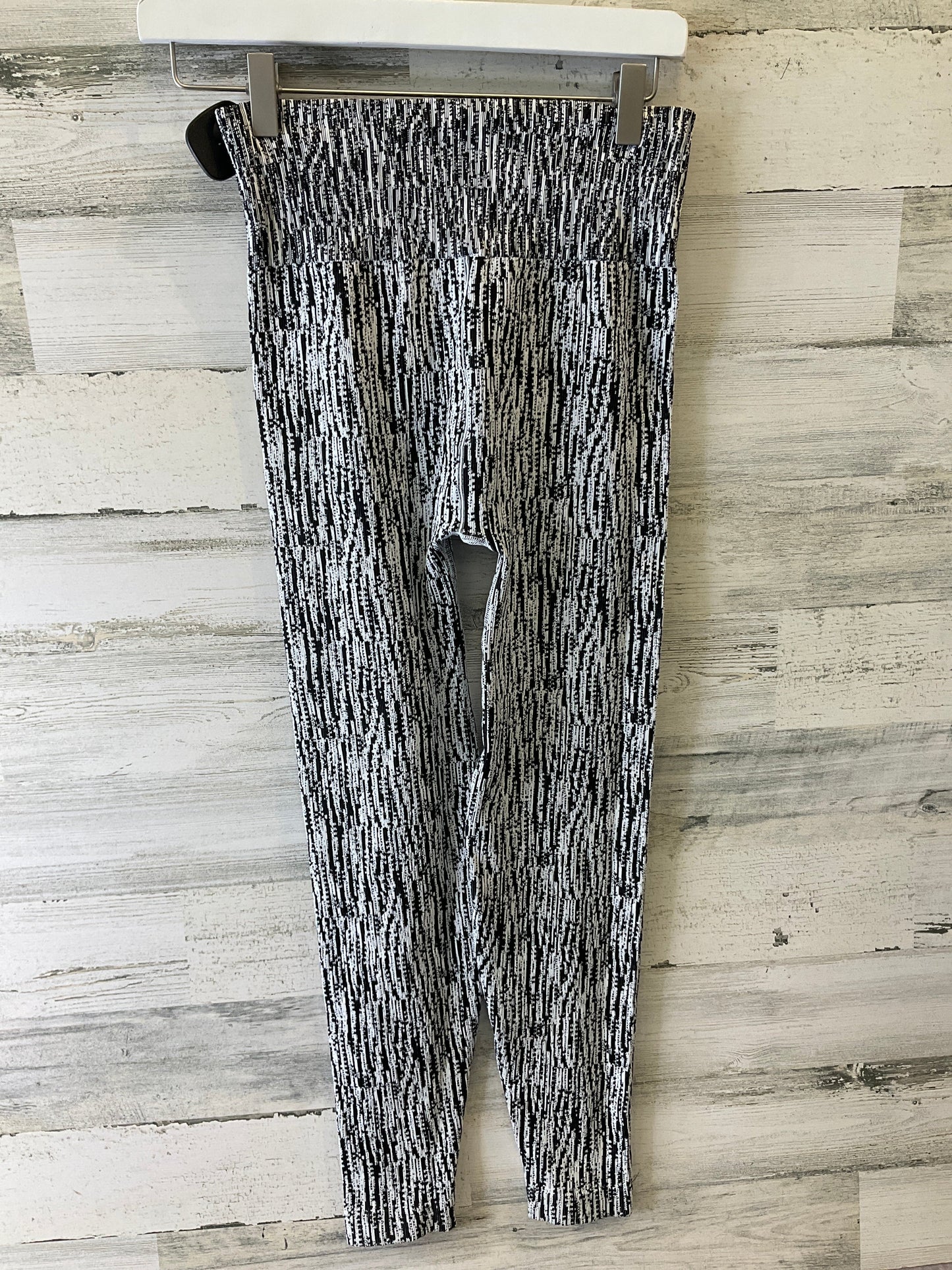 Athletic Leggings By Athleta In Black & White, Size: S