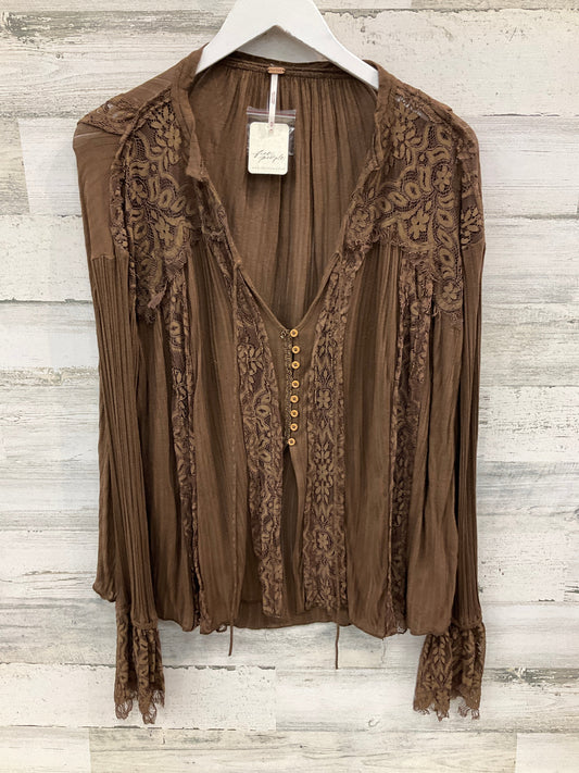 Top Long Sleeve By Free People In Brown, Size: Xs