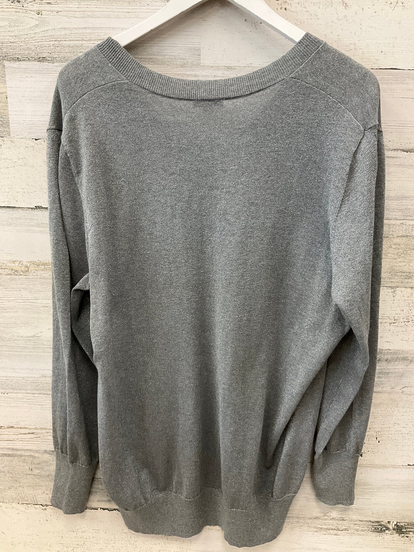 Top Long Sleeve By Gap In Silver, Size: Xl