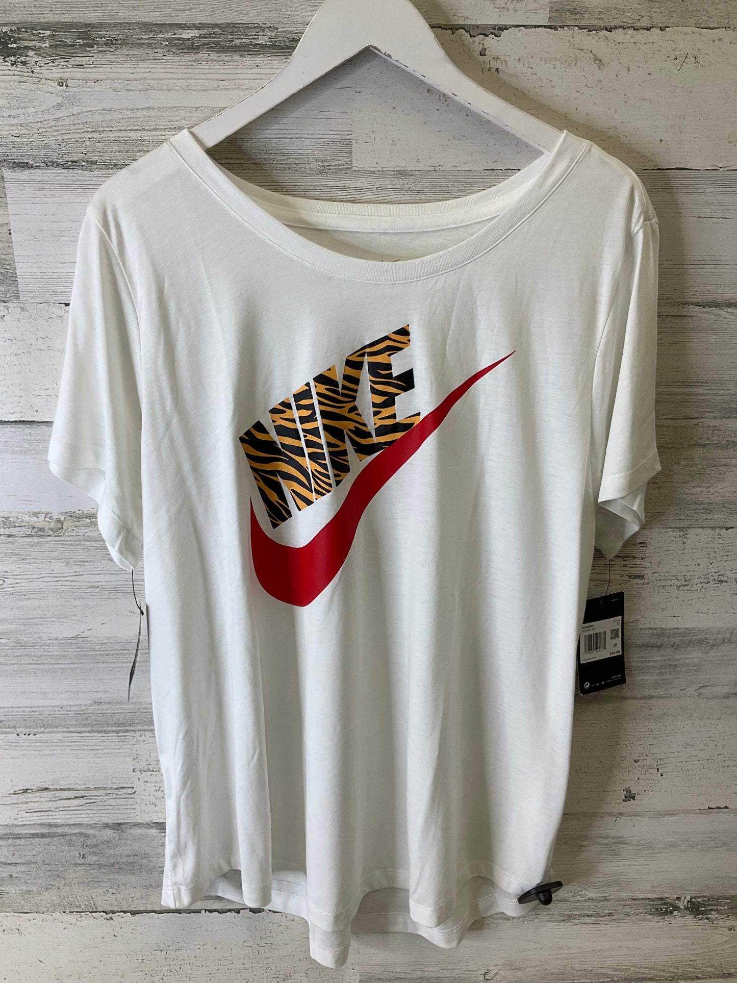 Athletic Top Short Sleeve By Nike Apparel In White, Size: 1x