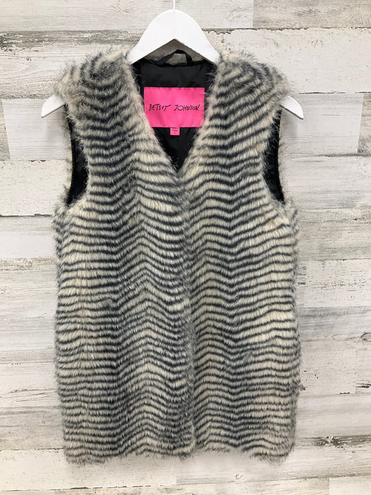 Vest Faux Fur & Sherpa By Betsey Johnson In Cream, Size: S