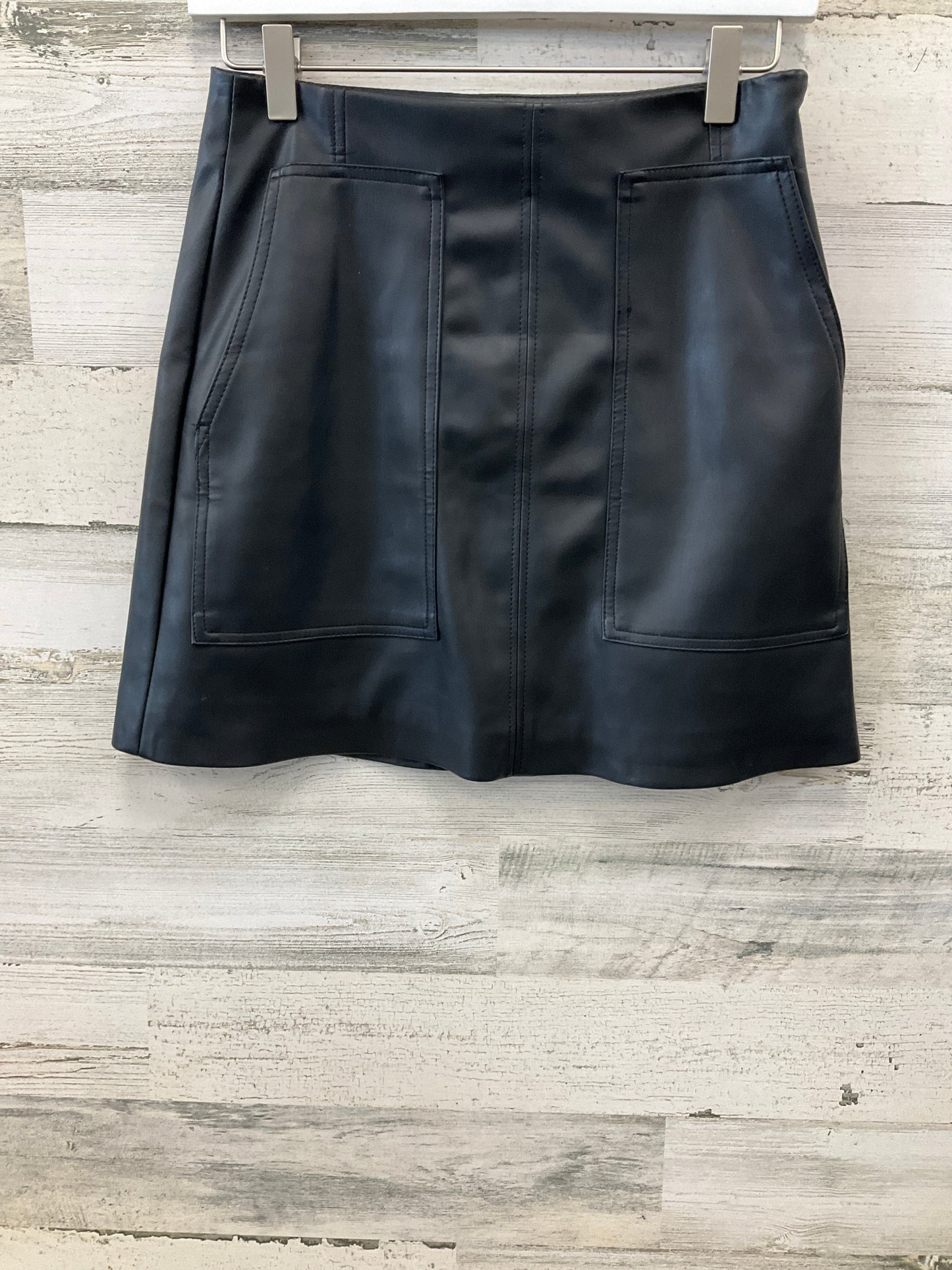 Skirt Mini & Short By H&m In Black, Size: 4