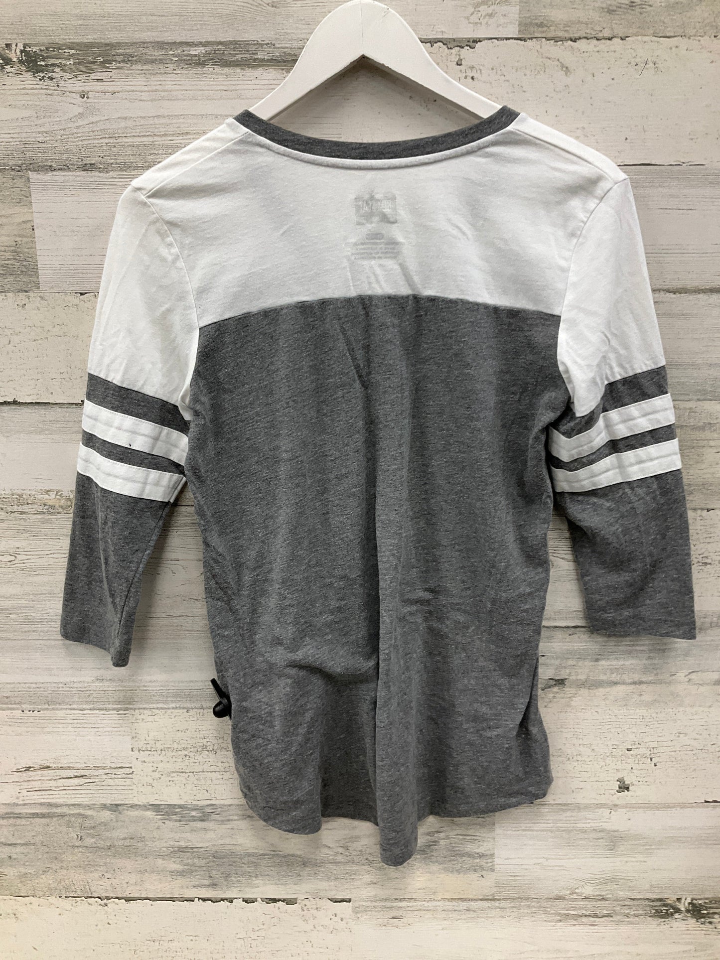 Athletic Top Long Sleeve Crewneck By Clothes Mentor In Grey & White, Size: S