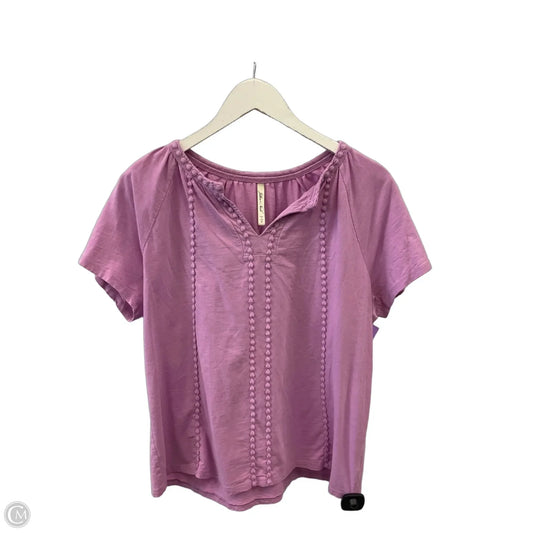 Top Short Sleeve By Clothes Mentor In Purple, Size: M