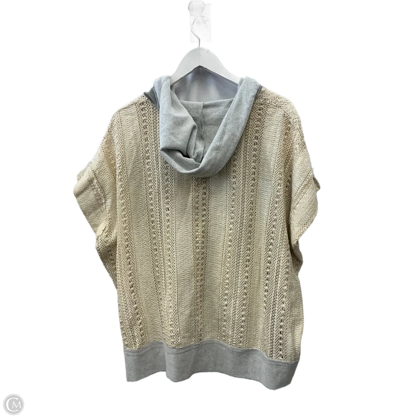 Top Short Sleeve By Oli & Hali In Grey, Size: S