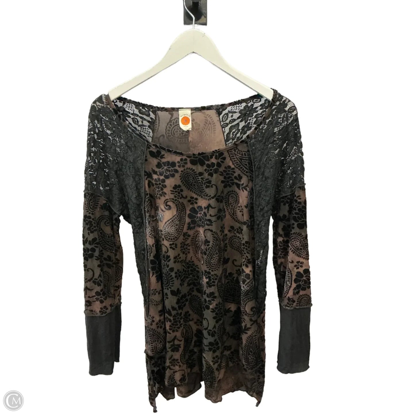 Top Long Sleeve By Clothes Mentor In Black, Size: L