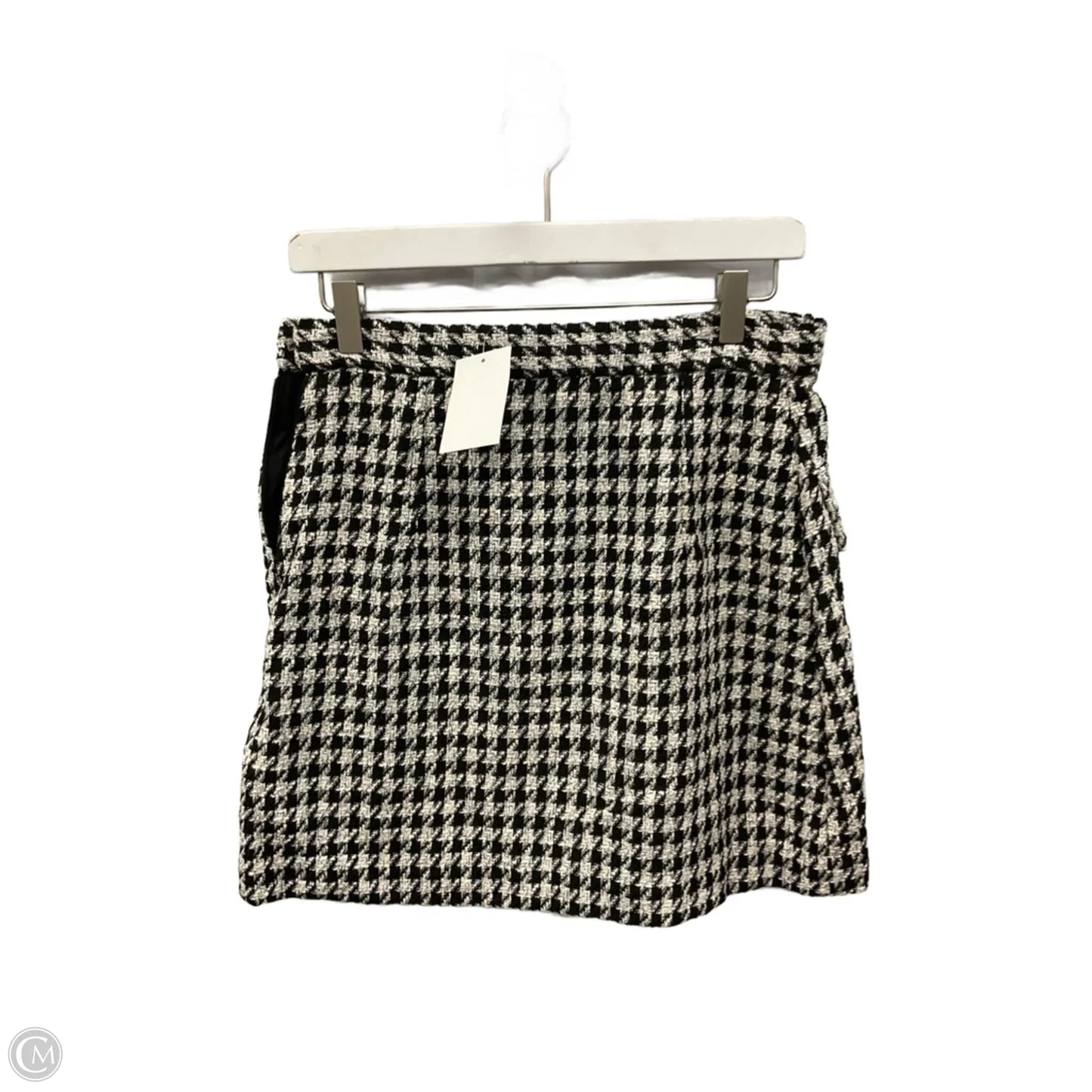Skirt Mini & Short By H&m In Black & White, Size: 6