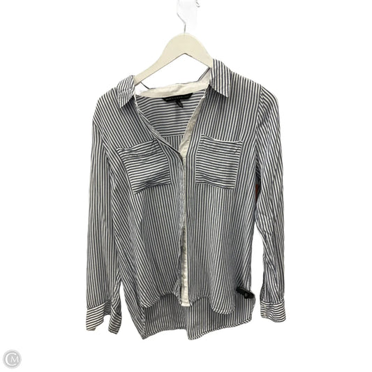 Top Long Sleeve By White House Black Market In Blue & White, Size: M