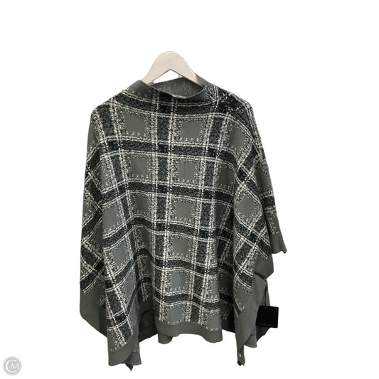 Poncho By Max Studio In Green, Size: Osfm