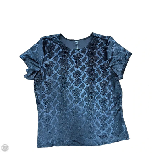 Top Short Sleeve By Torrid In Black, Size: 3x
