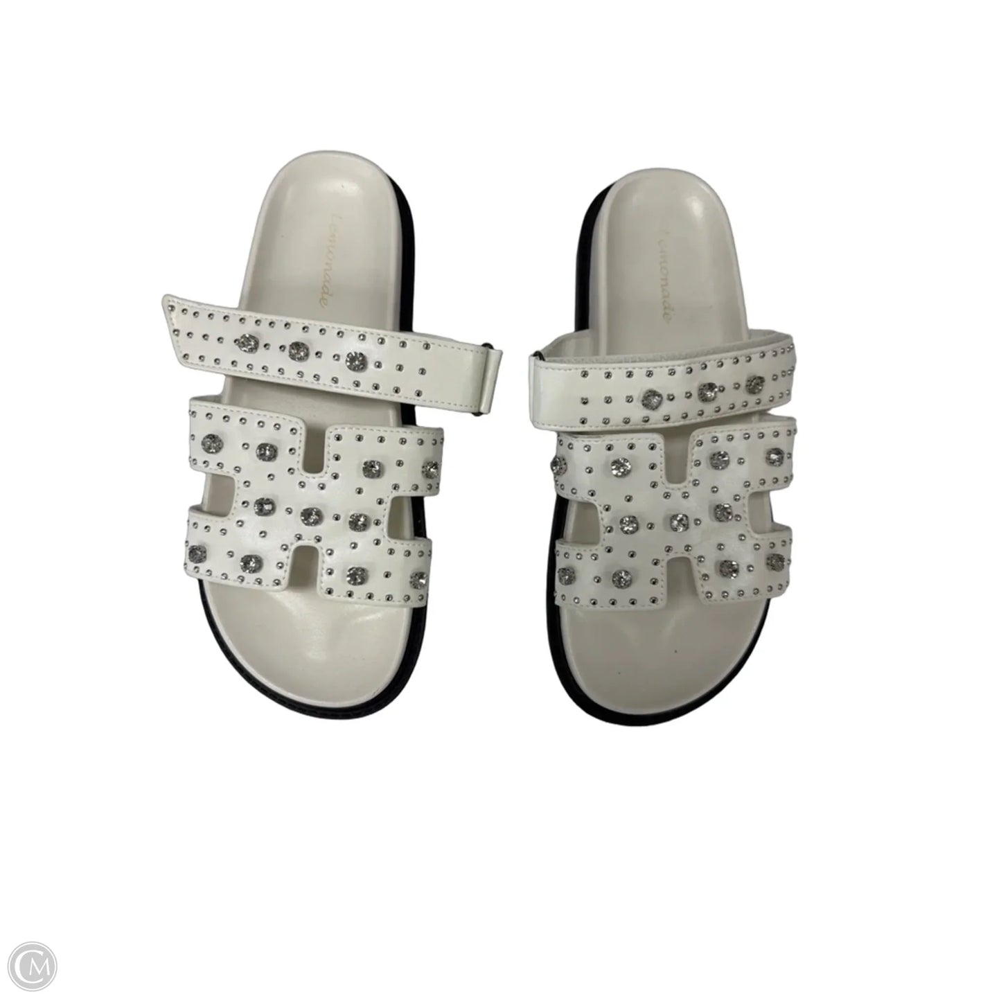 Sandals Flats By Clothes Mentor In White, Size: 9