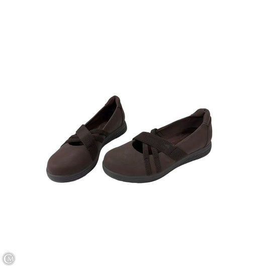 Shoes Flats By Easy Street In Brown, Size: 8