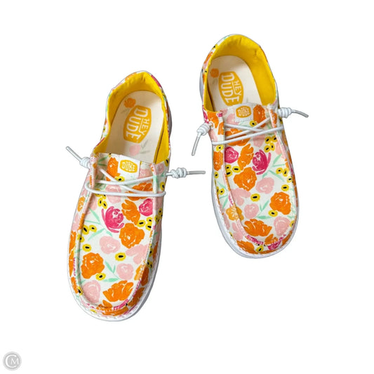 Shoes Flats By Hey Dude In Multi-colored, Size: 8