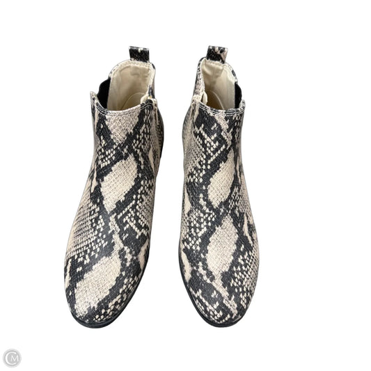 Boots Ankle Flats By So In Snakeskin Print, Size: 8