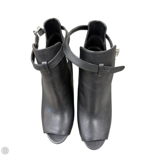 Shoes Designer By Michael Kors In Black, Size: 8