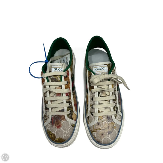 Shoes Luxury Designer By Gucci In Floral Print, Size: 9