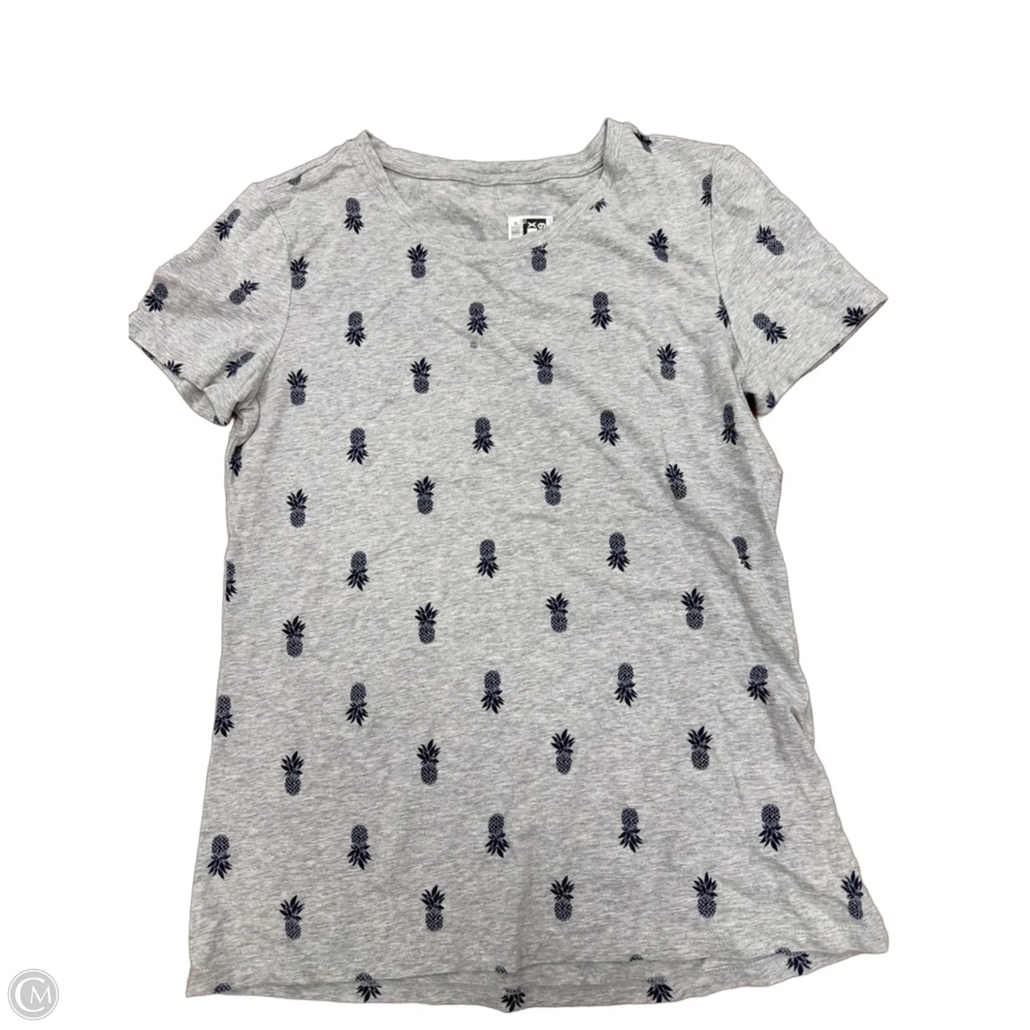 Top Short Sleeve Basic By Clothes Mentor In Grey, Size: M
