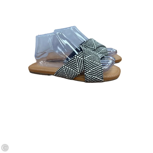 Sandals Flats By Old Navy In Black & Cream, Size: 8