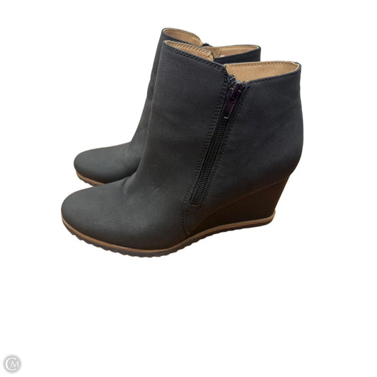 Boots Ankle Heels By Naturalizer In Black, Size: 8