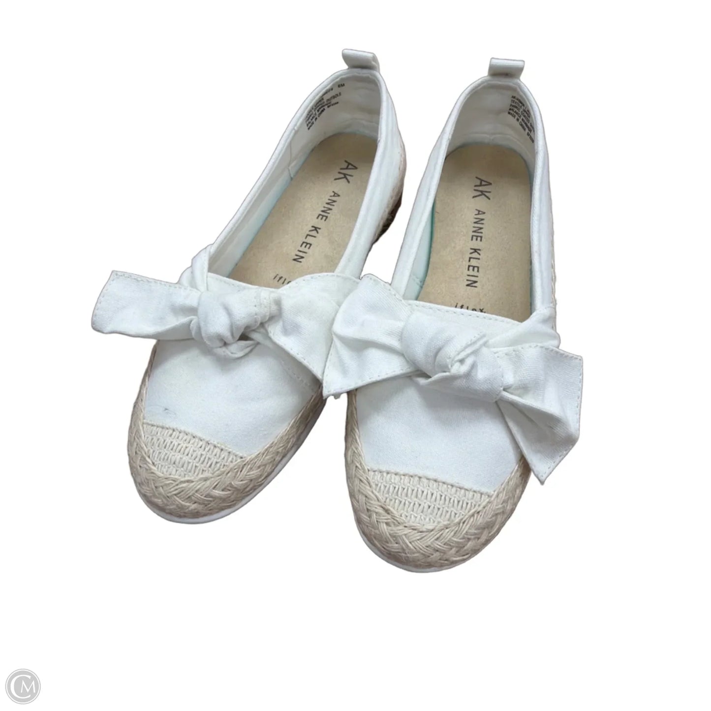 Shoes Flats By Anne Klein In White, Size: 6