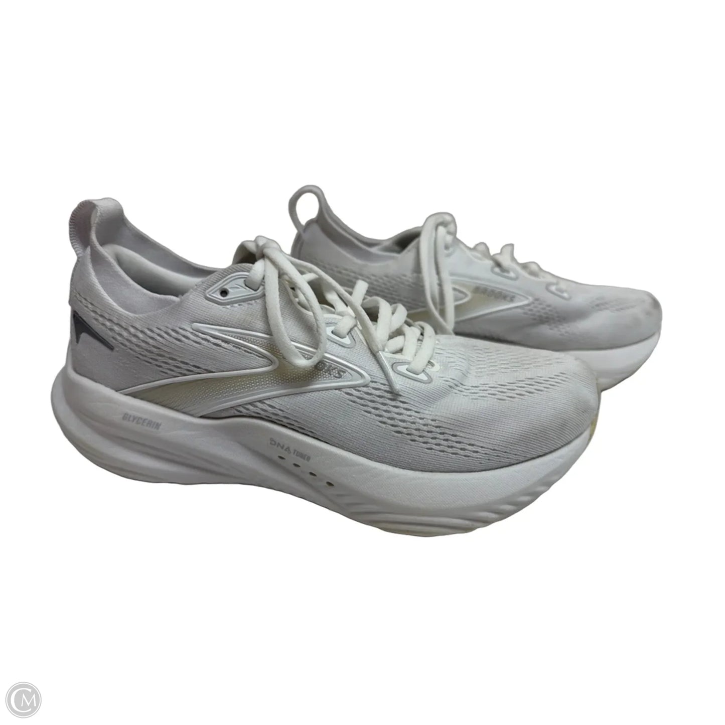 Shoes Athletic By Brooks In White, Size: 7