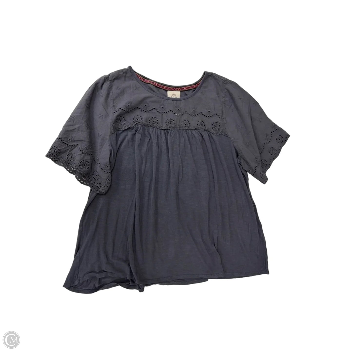 Top Short Sleeve By Knox Rose In Grey, Size: 1x