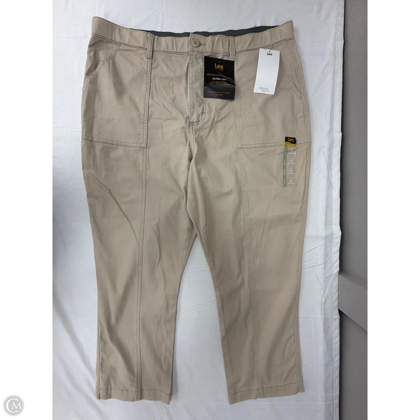 Pants Cropped By Lee In Tan, Size: 18