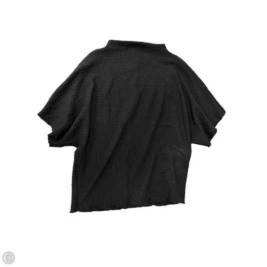 Top Short Sleeve By Vince Camuto In Black, Size: M