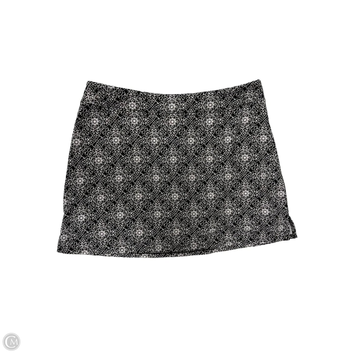 Athletic Skirt By Tranquility In Black & White, Size: L