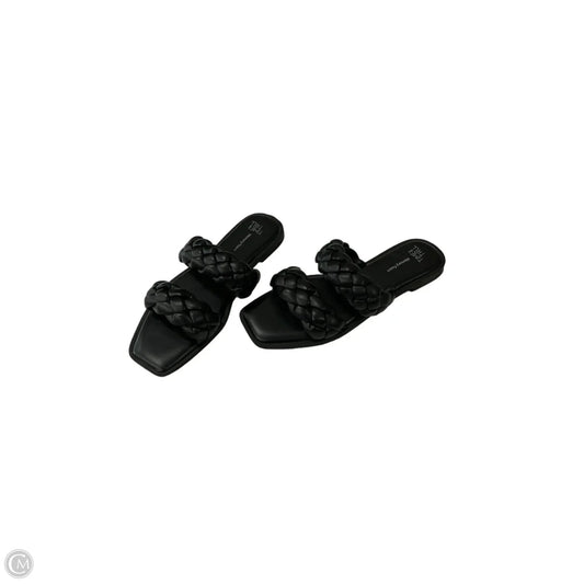 Sandals Flats By Time And Tru In Black, Size: 6.5