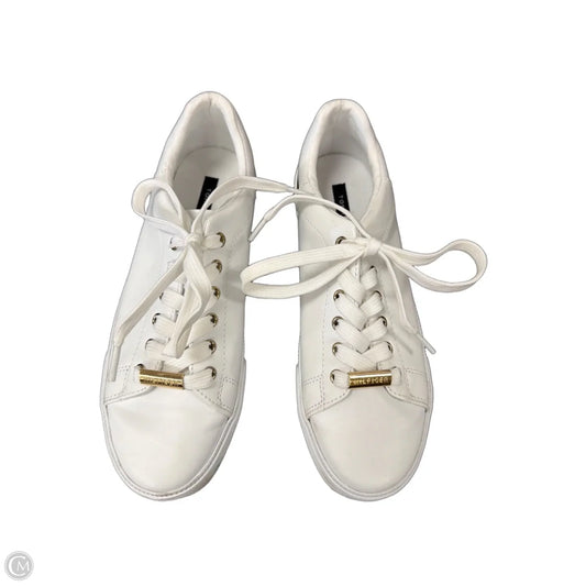 Shoes Sneakers By Tommy Hilfiger In White, Size: 6.5