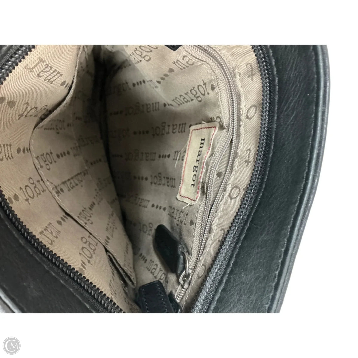 Crossbody By Margot, Size: Medium