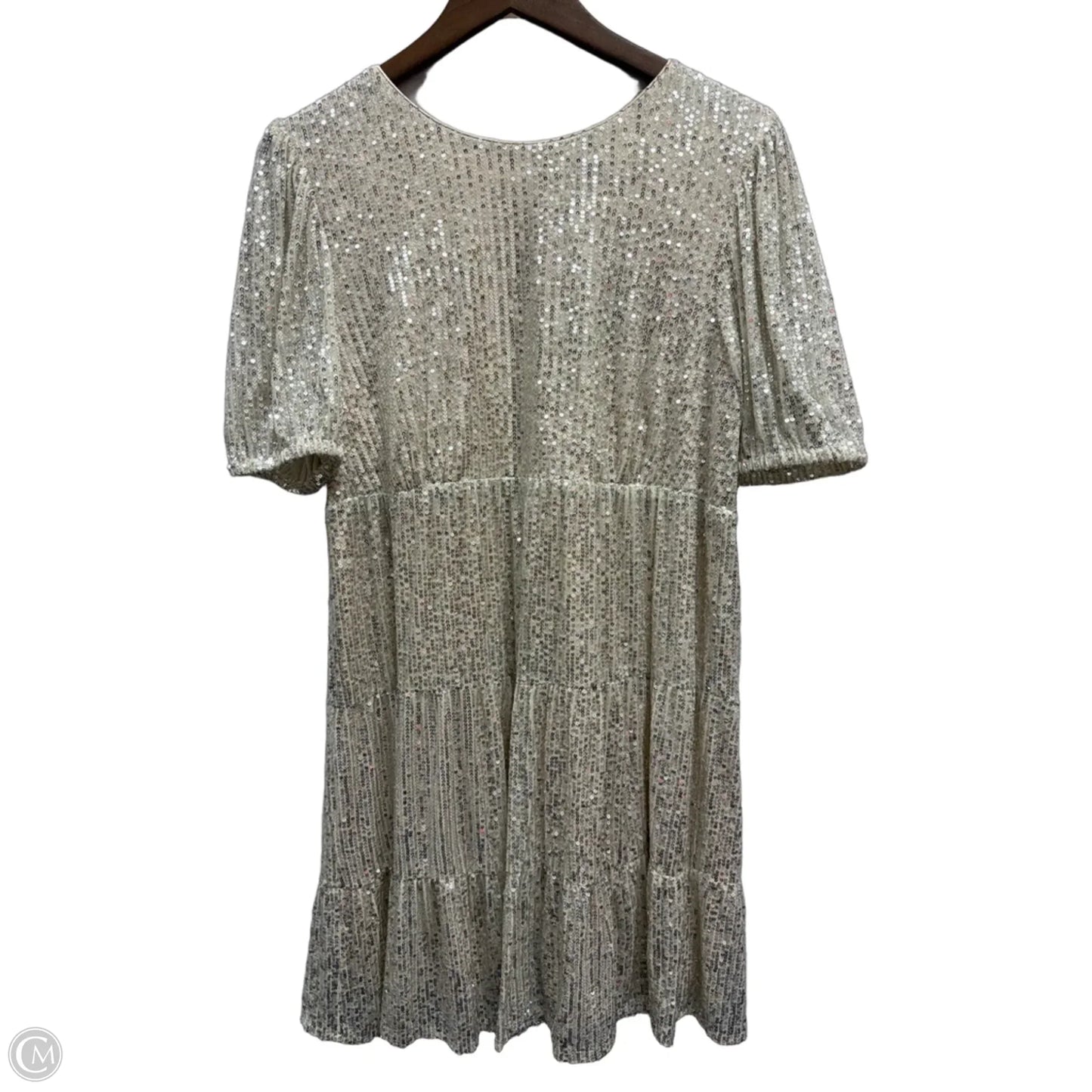 Dress Party Short By Speechless In Silver, Size: M