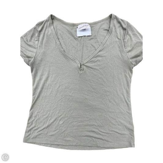 Top Short Sleeve By Universal Thread In Green, Size: M