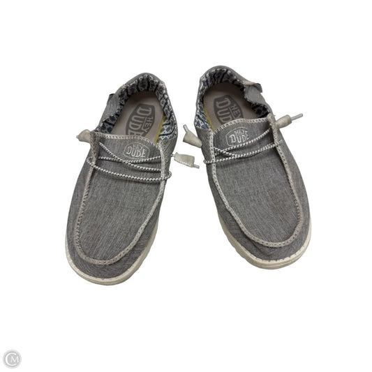 Shoes Flats By Hey Dude In Grey, Size: 8