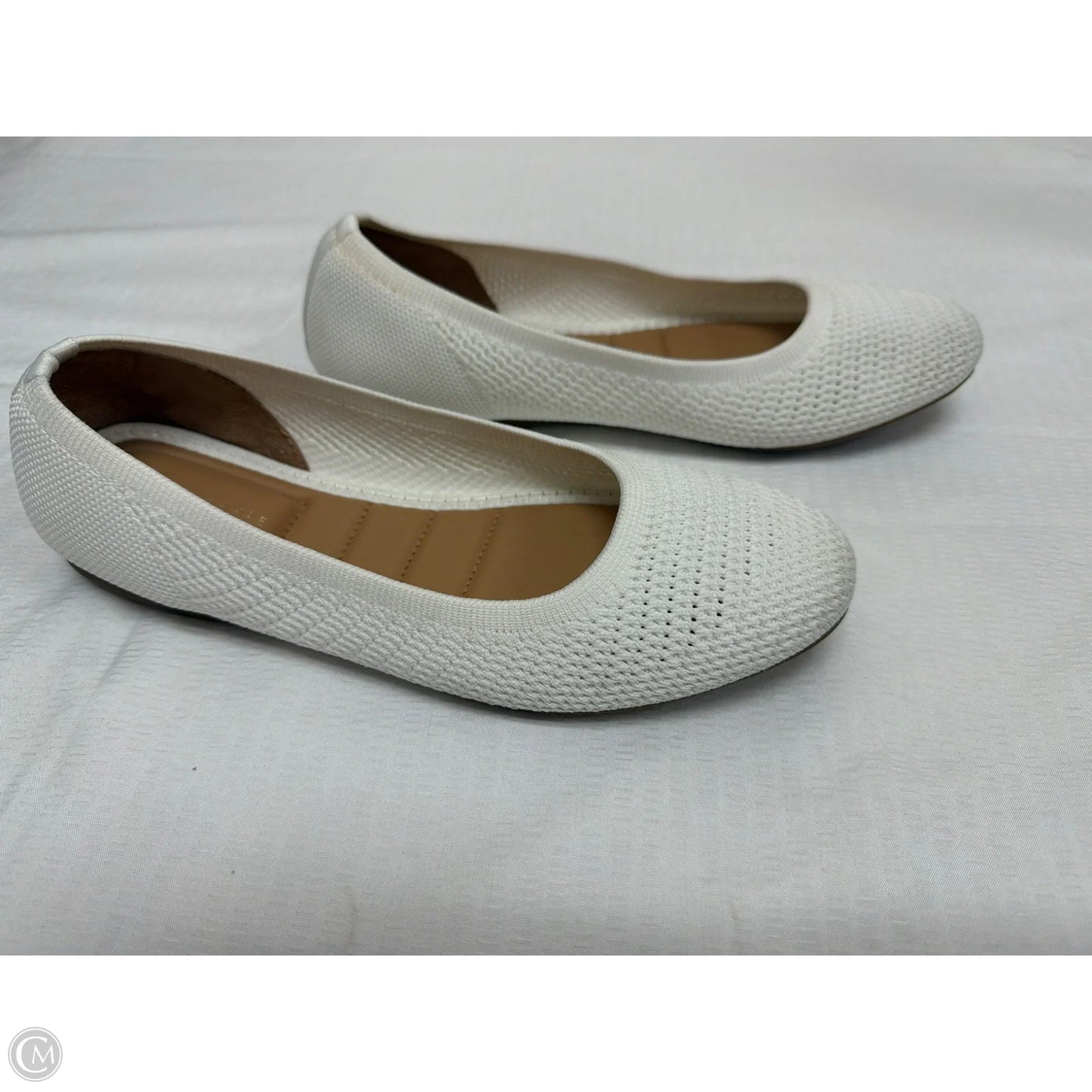 Shoes Flats By Kelly And Katie In White, Size: 7.5