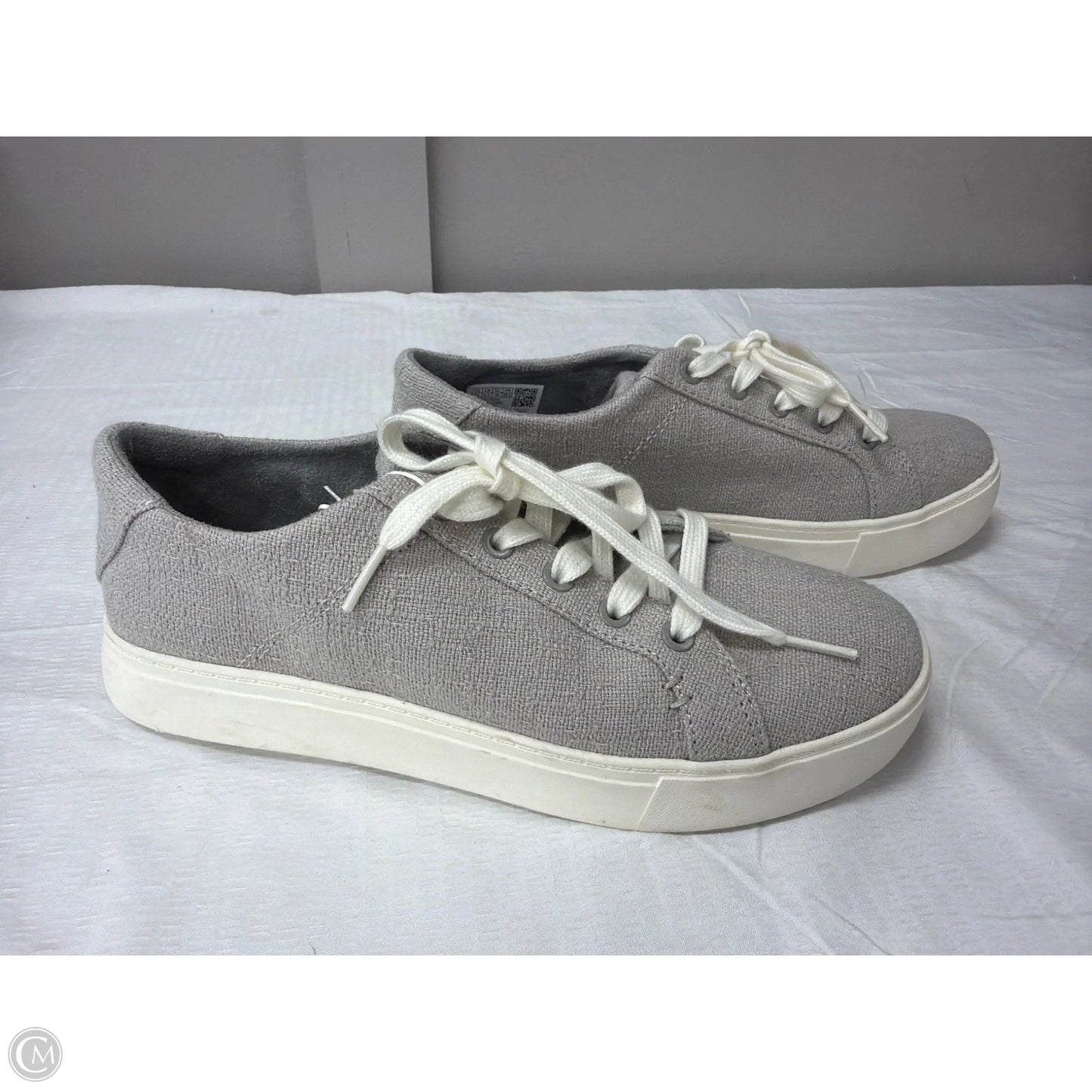 Shoes Sneakers By Toms In Grey, Size: 8.5