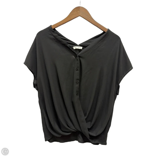 Top Sleeveless By Lush In Black, Size: S