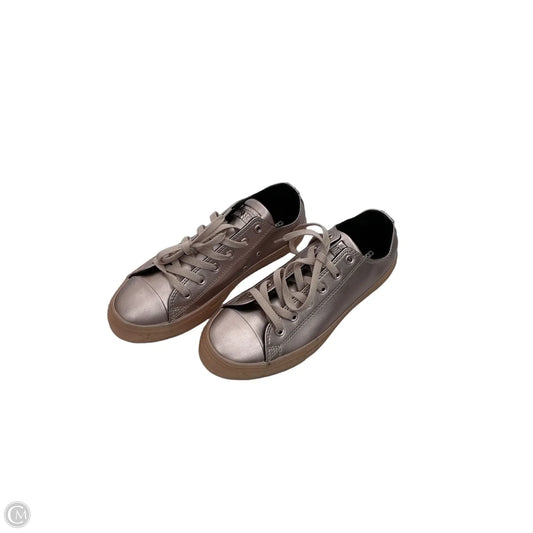 Shoes Sneakers By Converse In Rose Gold, Size: 5.5
