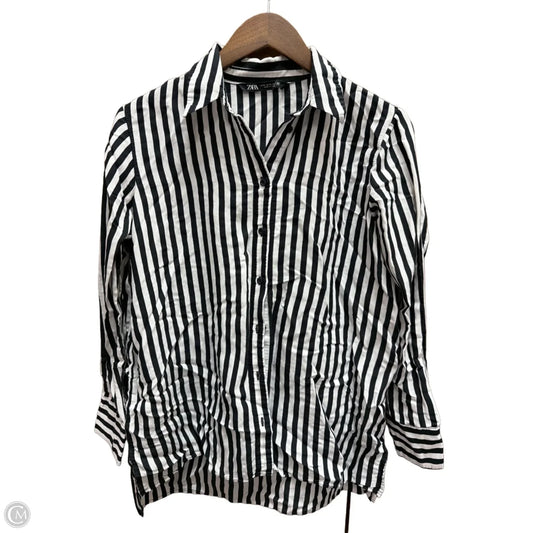 Top Long Sleeve By Zara In Striped Pattern, Size: M