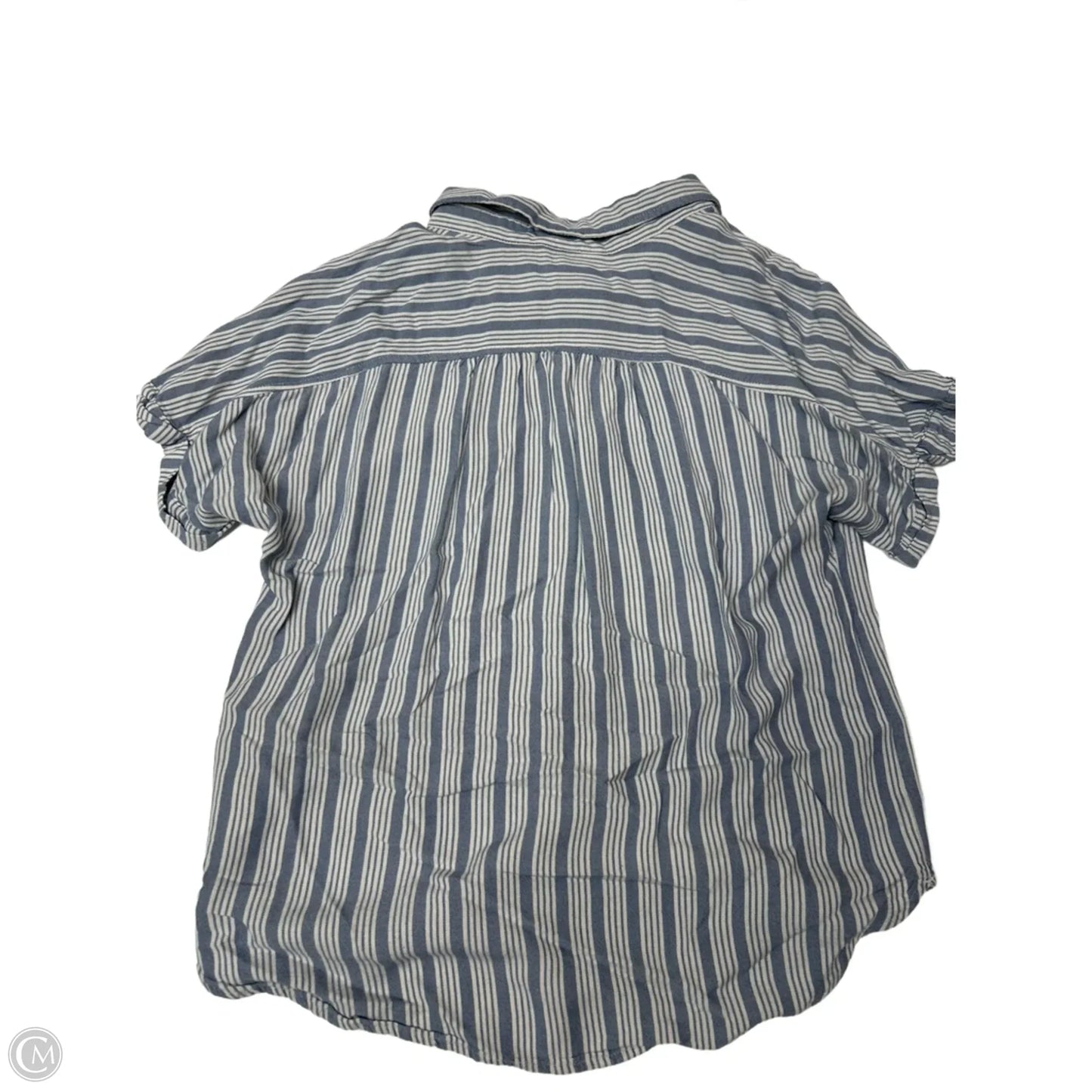 Top Short Sleeve By Universal Thread In Striped Pattern, Size: M